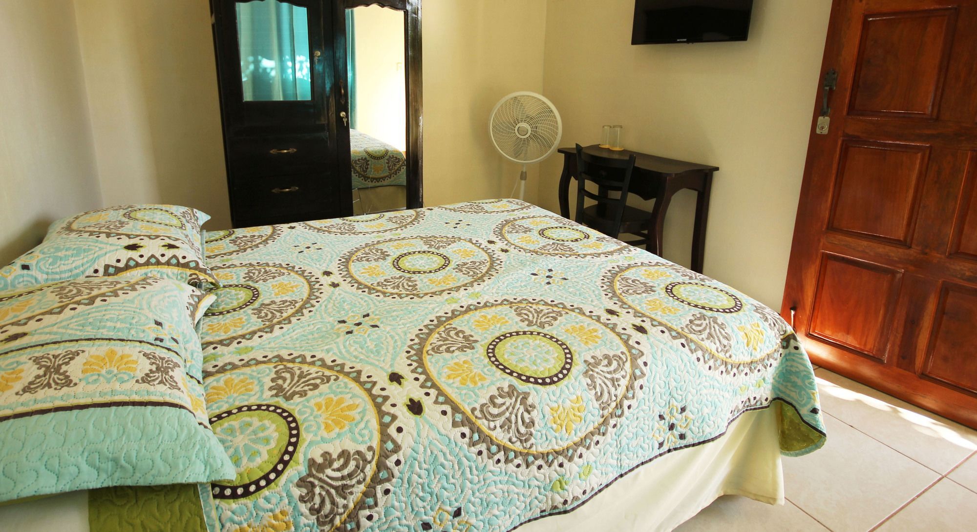 Hotel Casa De Angeles Манагуа Экстерьер фото